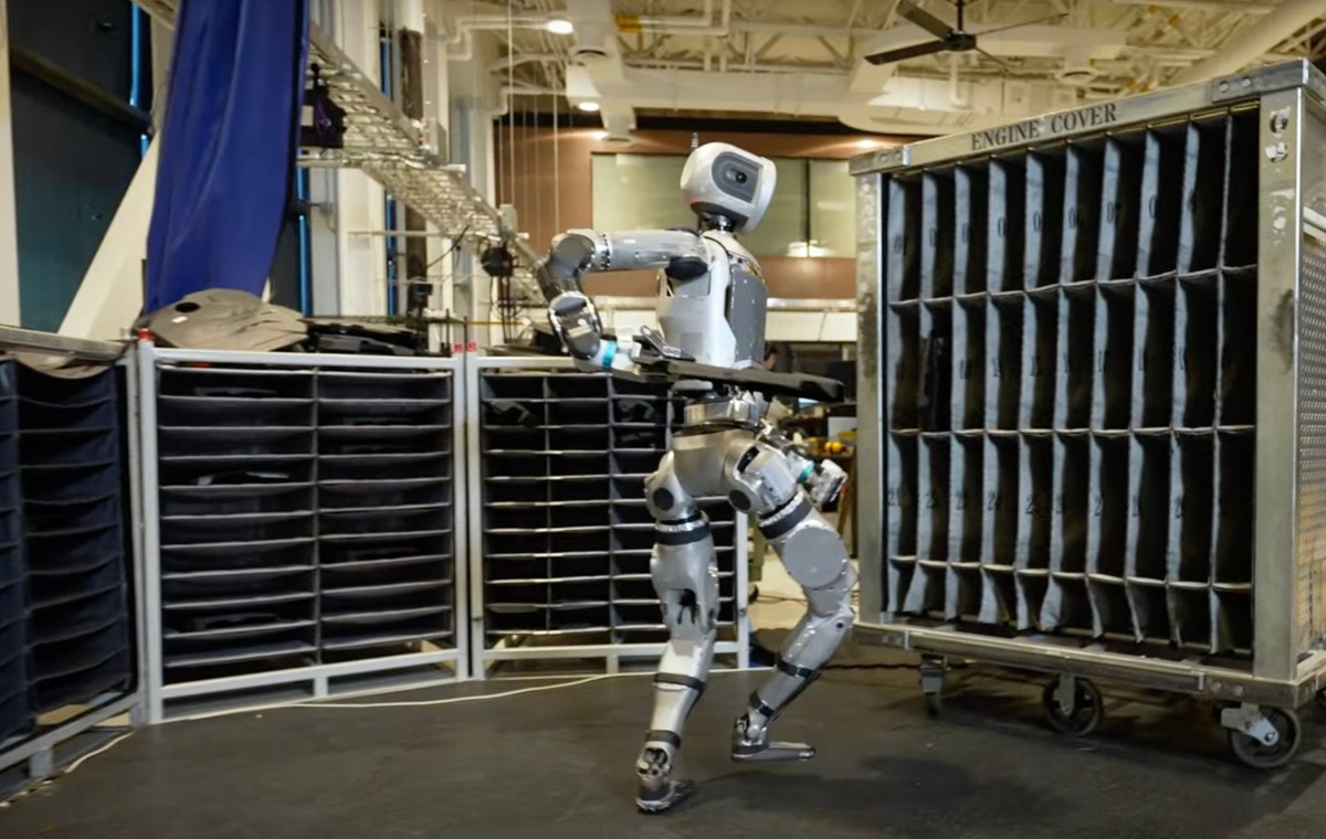 Boston Dynamics joins forces with former CEO to speed up learning atlas humanoid robots