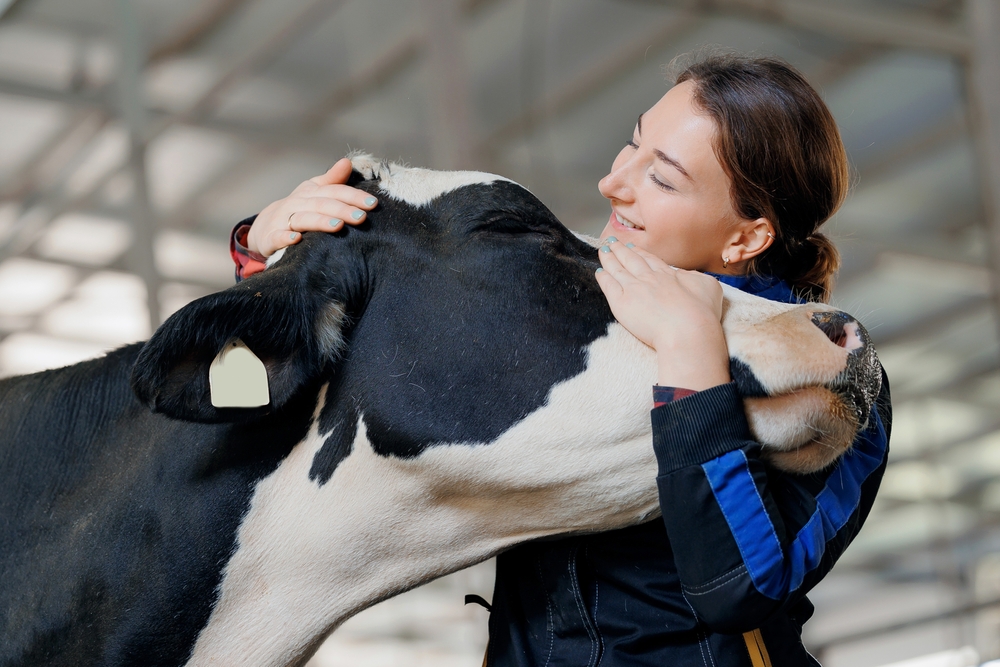 The role of complementary and alternative medicines in dairy agriculture.