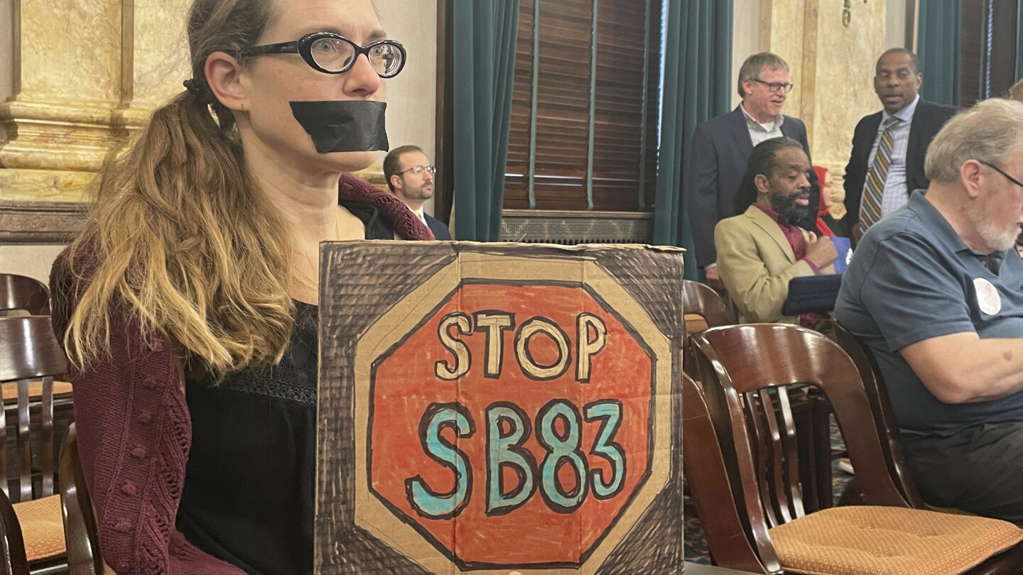 Ohio Senate OKS Bill Vanning College Day Program, faculty hits after hundreds of people testify against it