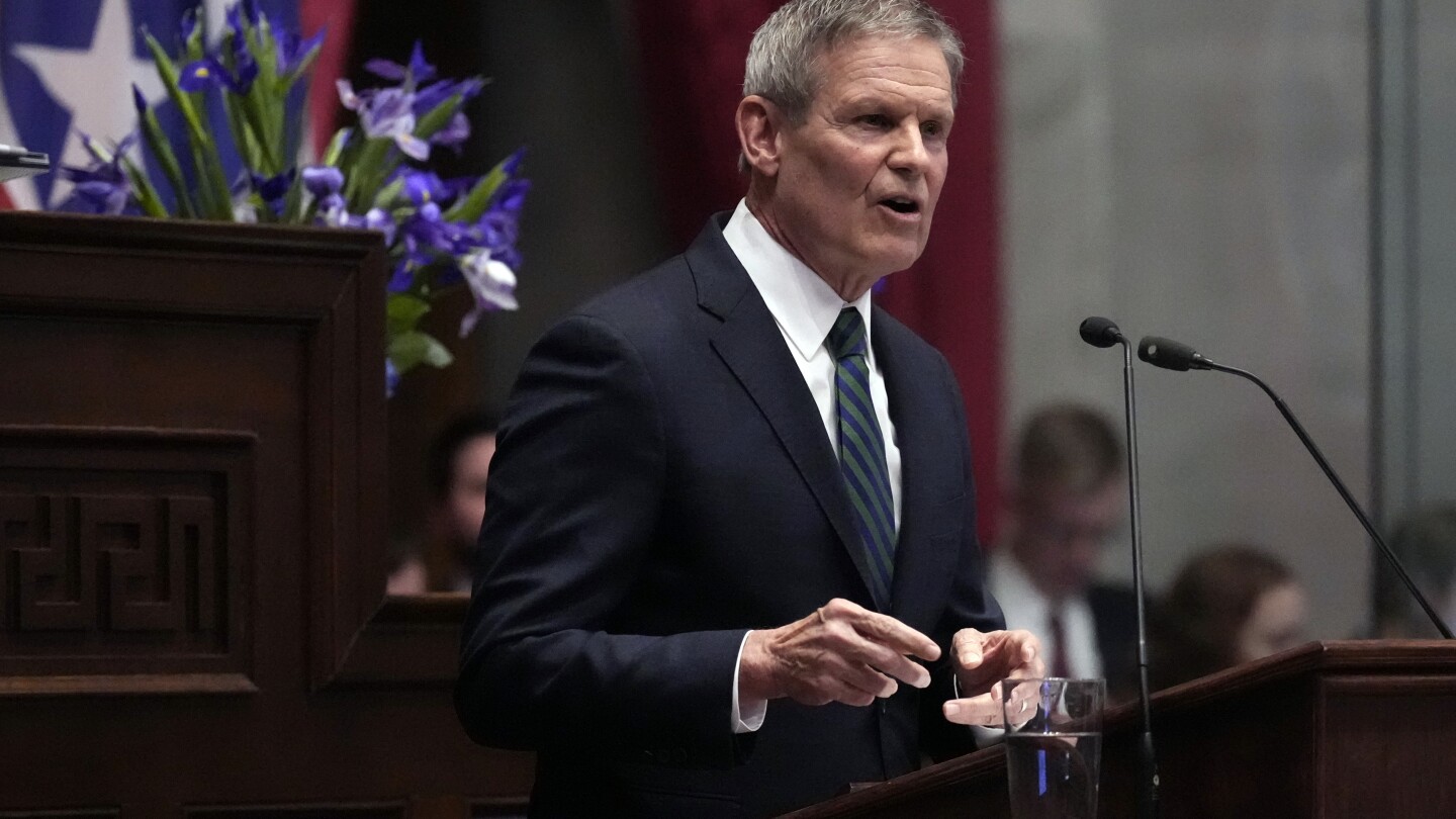 Tennessee Governor proposes another $1 billion for roads in the backlog of a $30 billion project