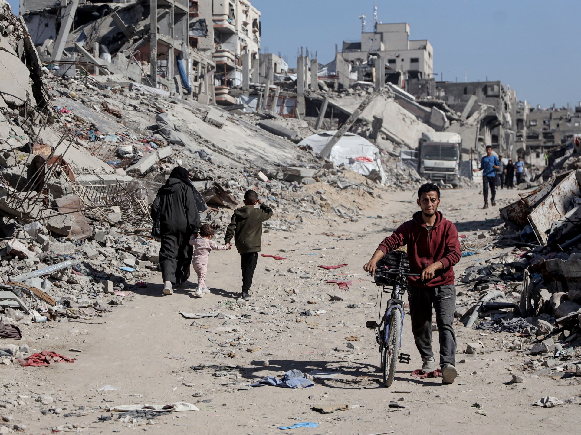 As ground assaults spread, Israeli attacks on Gaza kill at least 30 | News