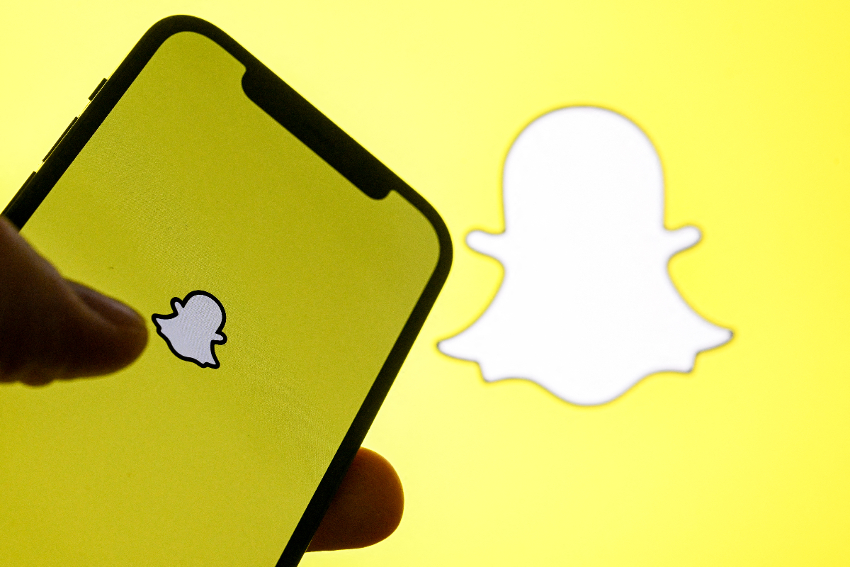 Snapchat throws out plans for a simplified version of that app