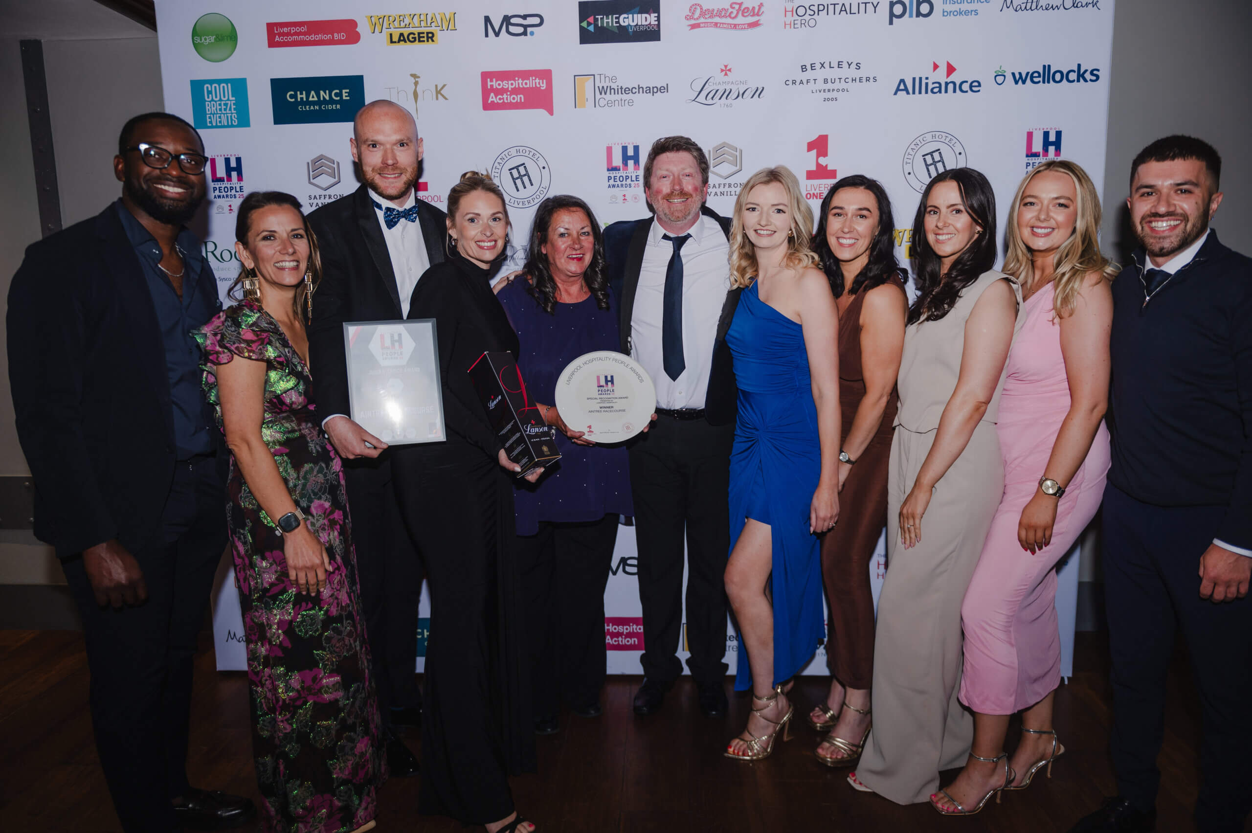 Aintree Racecourse wins top hospitality honor