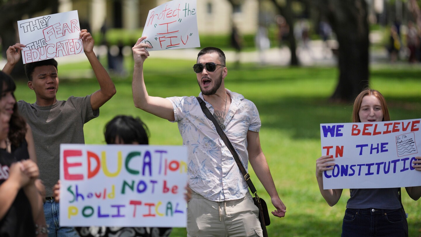 US international students skip travel amid visa crackdown