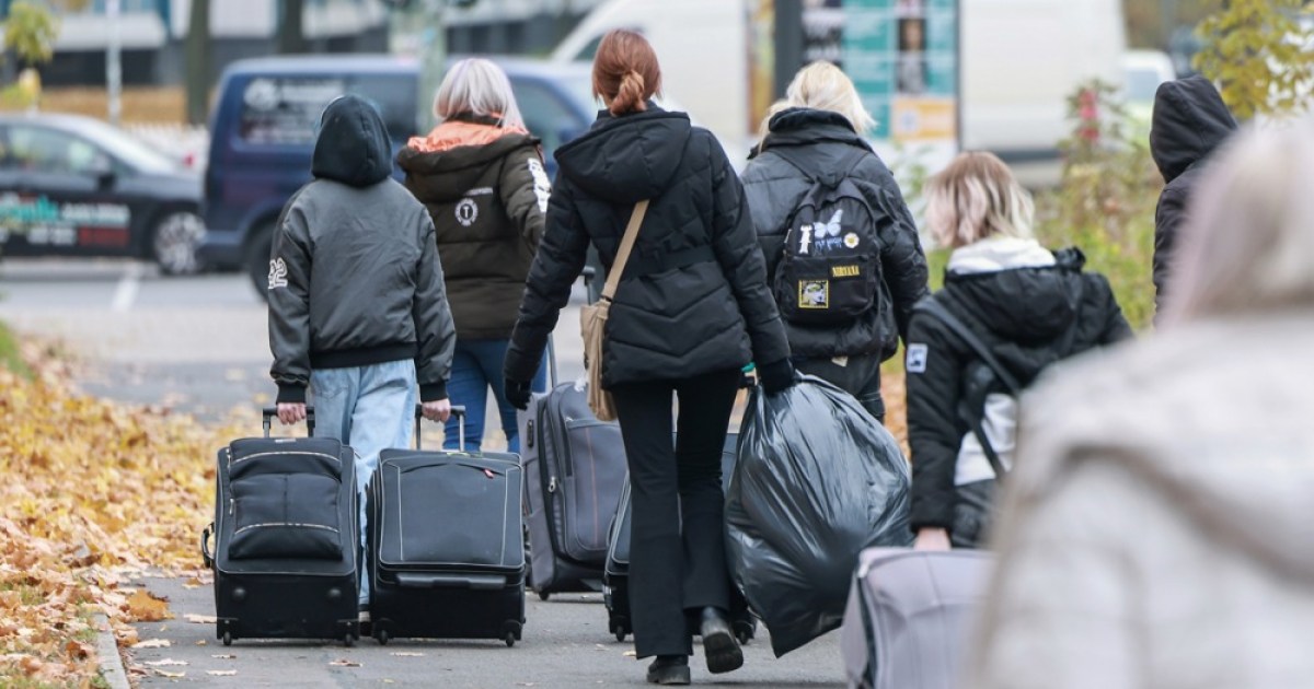 German Court Rules Asylum seekers illegally expelled at Polish border | Human Rights News