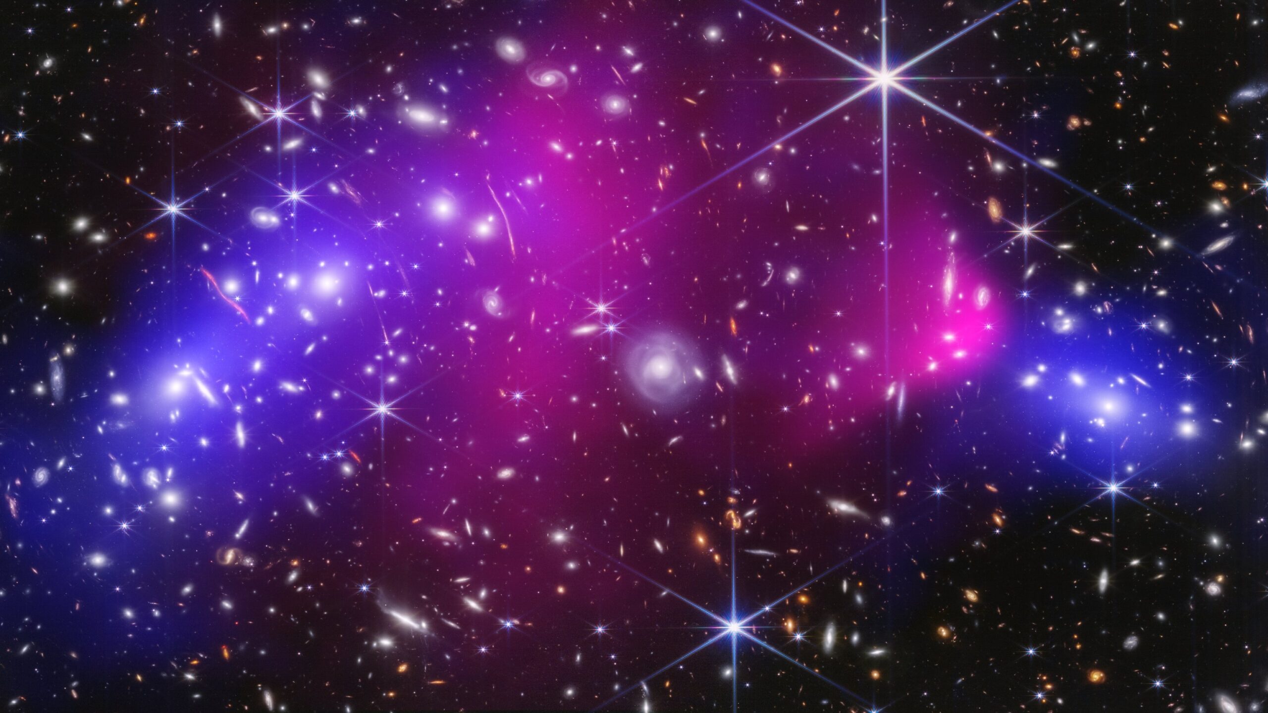 Bang! James Webb Telescope Catches Wild Galaxies with Bullet Cluster: Space Photo of the Week