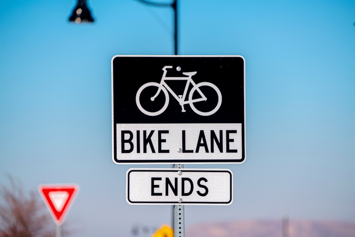 Mayor Houston kills another bike lane