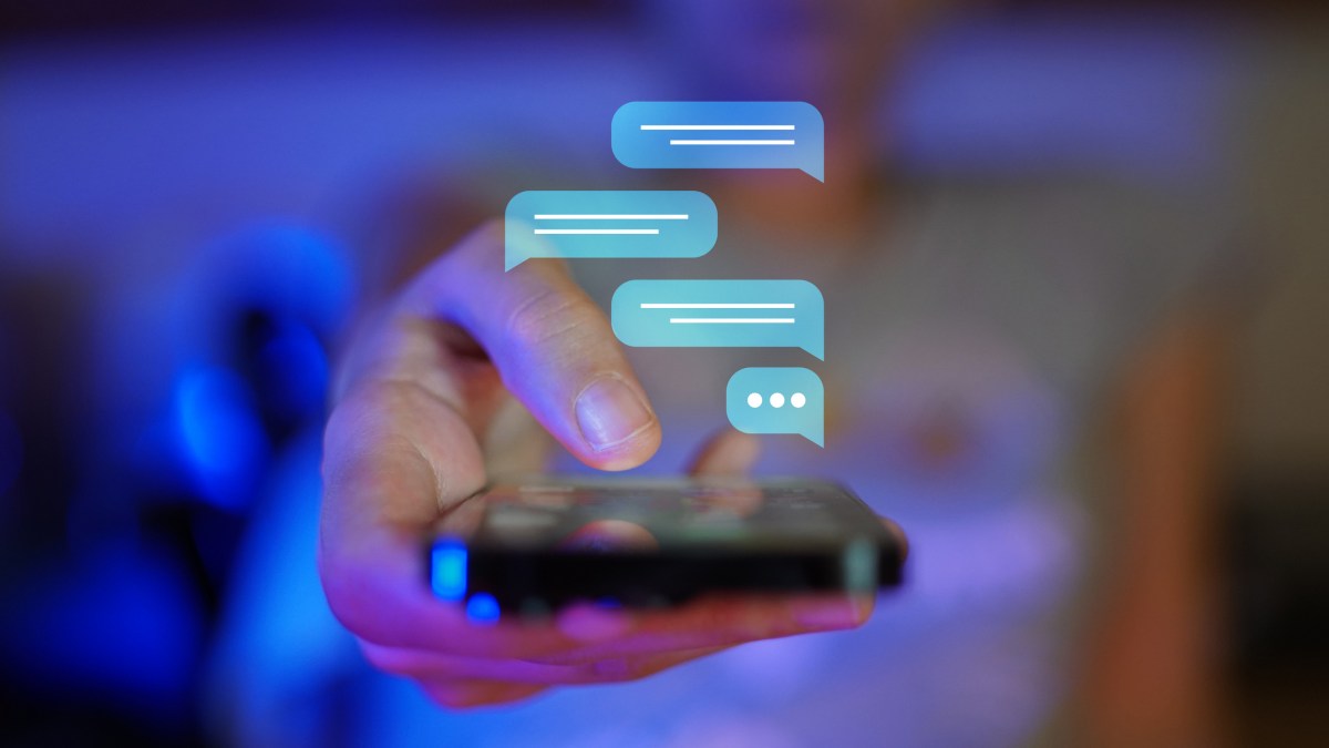 Mockly has actually created a fake DM generator that is user-friendly