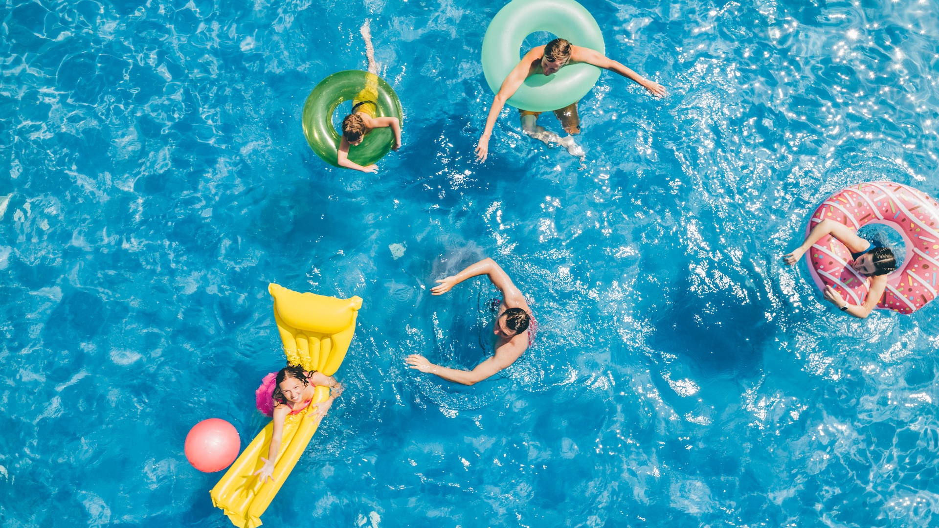 Infectious disease experts explain which bacteria are lurking in the pool and how to avoid them
