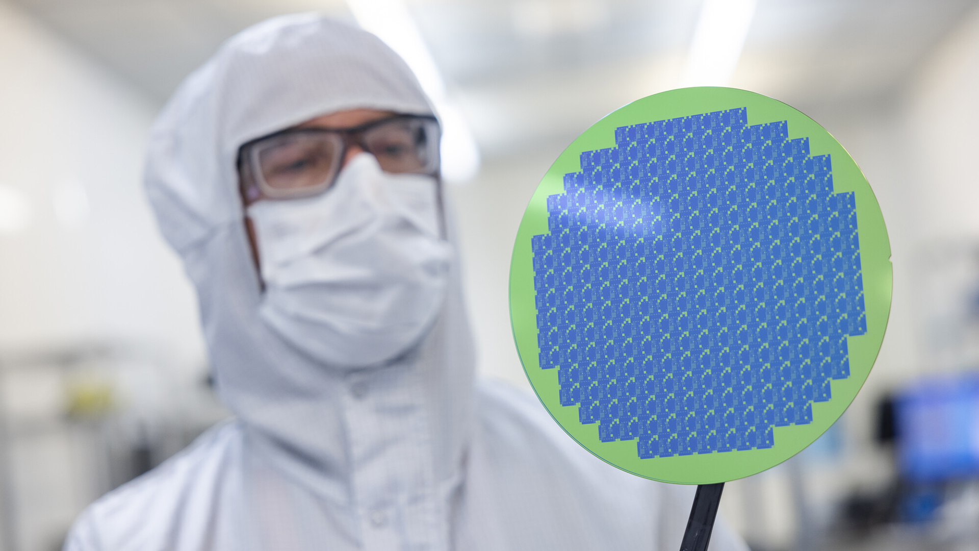 The forefront of specialized microelectronics in Europe
