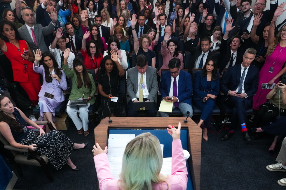 AI, other news industry changes spur reboot of well-known ethics code