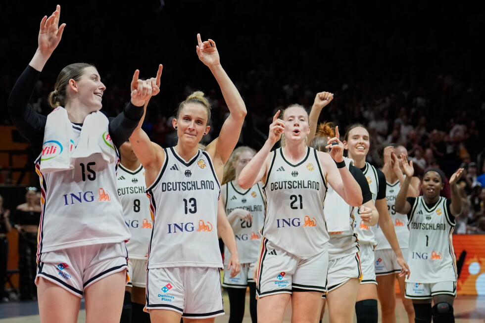 Germany avoids early exit from women’s FIBA World Cup, France sets record